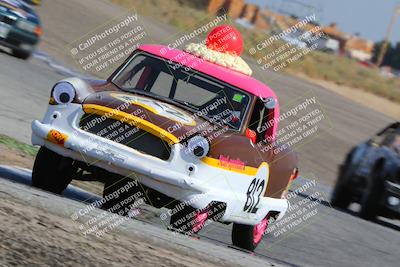 media/Oct-01-2023-24 Hours of Lemons (Sun) [[82277b781d]]/1045am (Outside Grapevine)/